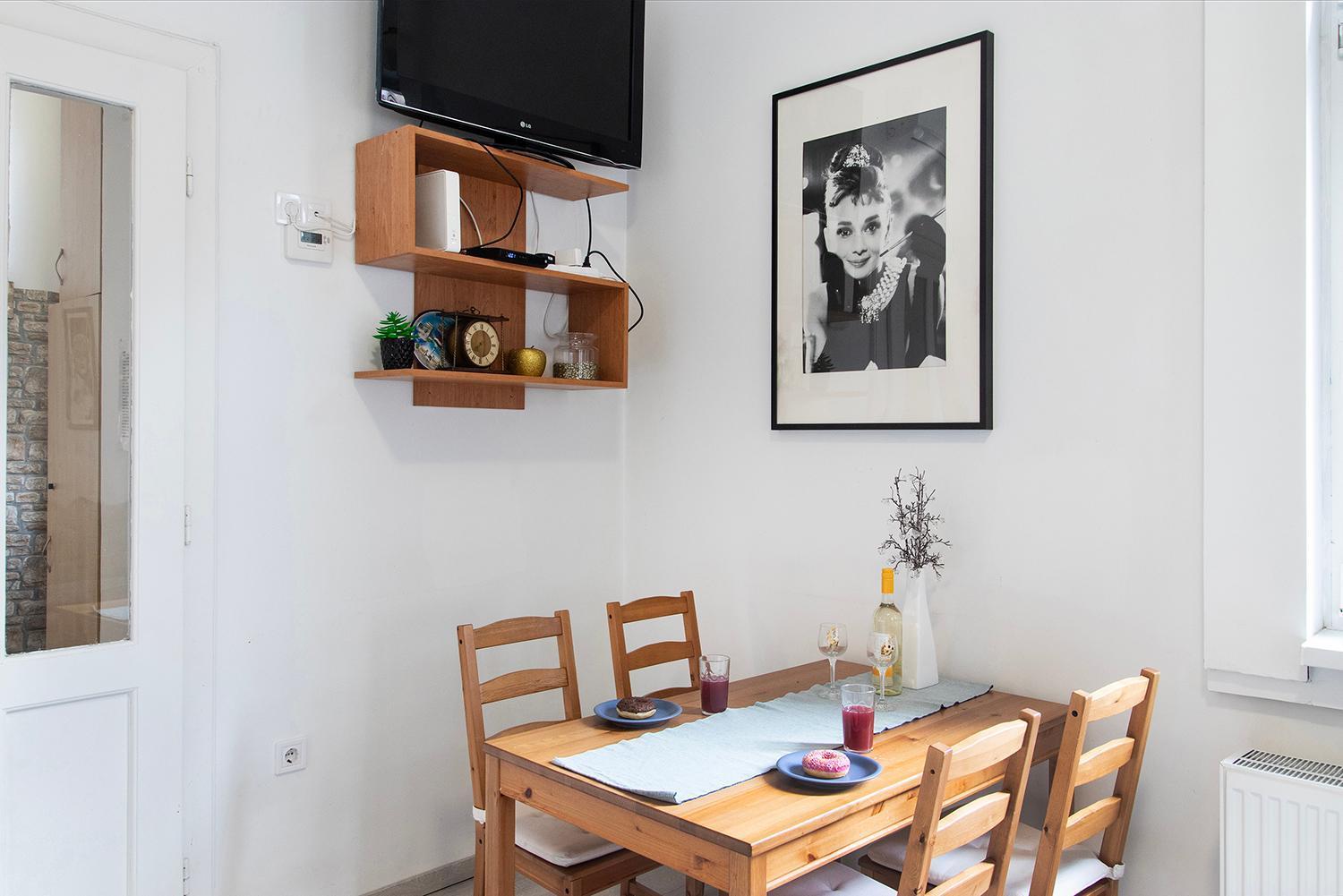 Dora Apartment Near Buda Castle With Parking! Boedapest Buitenkant foto